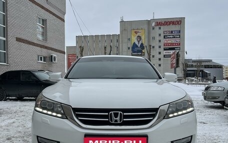 Honda Accord IX рестайлинг, 2013 год, 1 820 000 рублей, 6 фотография