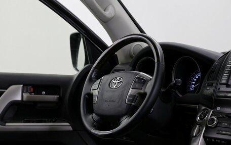 Toyota Land Cruiser 200, 2010 год, 2 899 000 рублей, 9 фотография