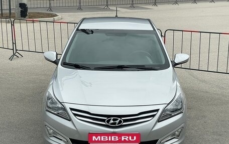Hyundai Solaris II рестайлинг, 2015 год, 1 357 000 рублей, 6 фотография