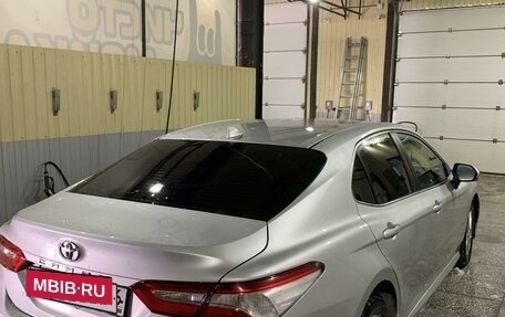 Toyota Camry, 2019 год, 2 860 000 рублей, 6 фотография