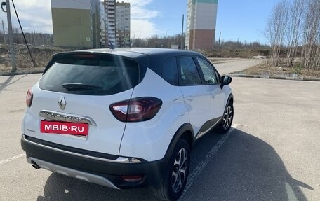 Renault Kaptur I рестайлинг, 2017 год, 1 420 000 рублей, 3 фотография