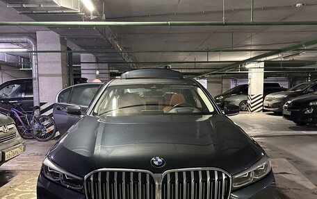 BMW 7 серия, 2019 год, 6 300 000 рублей, 12 фотография