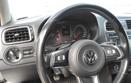 Volkswagen Polo VI (EU Market), 2018 год, 1 180 000 рублей, 2 фотография