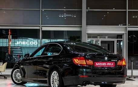 BMW 5 серия, 2012 год, 1 928 000 рублей, 4 фотография
