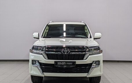 Toyota Land Cruiser 200, 2020 год, 8 500 000 рублей, 2 фотография