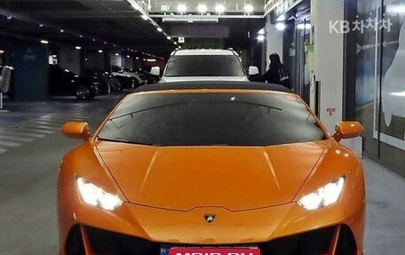 Lamborghini Huracán, 2021 год, 31 949 000 рублей, 2 фотография