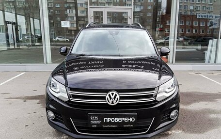 Volkswagen Tiguan I, 2013 год, 1 910 000 рублей, 2 фотография
