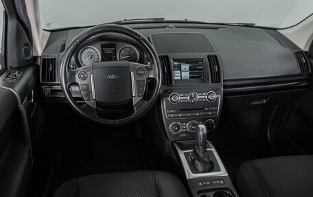 Land Rover Freelander II рестайлинг 2, 2014 год, 2 090 000 рублей, 6 фотография