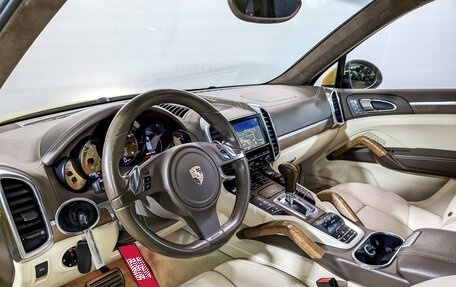 Porsche Cayenne III, 2011 год, 2 880 000 рублей, 16 фотография