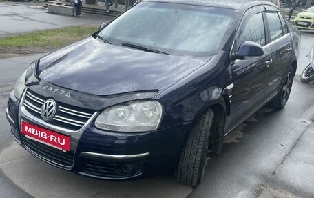 Volkswagen Jetta VI, 2008 год, 635 000 рублей, 3 фотография