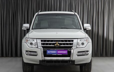 Mitsubishi Pajero IV, 2019 год, 4 829 000 рублей, 3 фотография