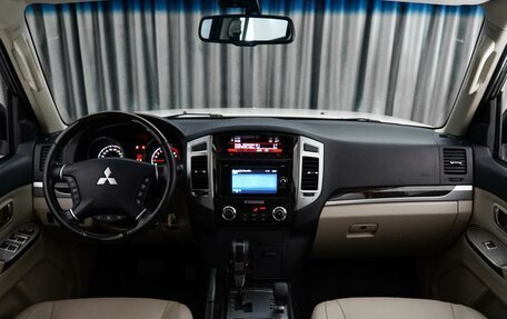 Mitsubishi Pajero IV, 2019 год, 4 829 000 рублей, 6 фотография