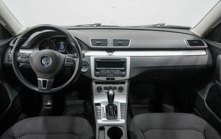 Volkswagen Passat B7, 2012 год, 930 000 рублей, 13 фотография