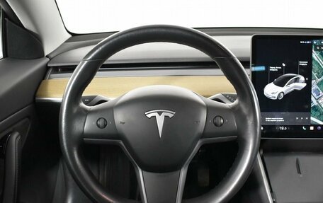 Tesla Model 3 I, 2018 год, 2 950 000 рублей, 18 фотография