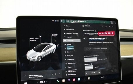 Tesla Model 3 I, 2018 год, 2 950 000 рублей, 23 фотография