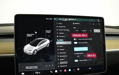 Tesla Model 3 I, 2018 год, 2 950 000 рублей, 25 фотография