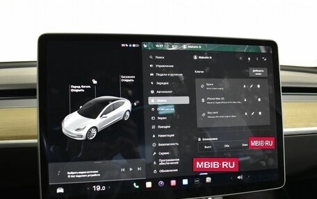 Tesla Model 3 I, 2018 год, 2 950 000 рублей, 24 фотография