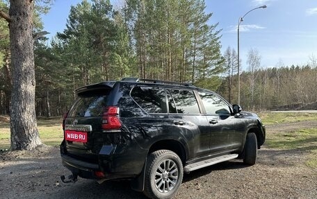 Toyota Land Cruiser Prado 150 рестайлинг 2, 2018 год, 5 100 000 рублей, 3 фотография