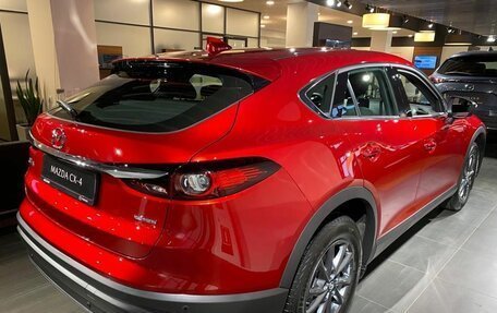 Mazda CX-4, 2023 год, 3 370 000 рублей, 4 фотография