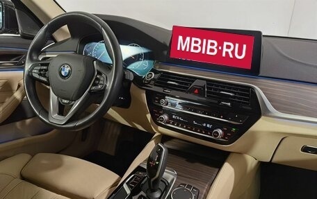 BMW 5 серия, 2019 год, 4 299 000 рублей, 20 фотография