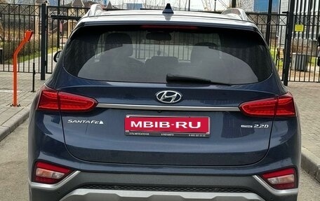 Hyundai Santa Fe IV, 2018 год, 3 599 000 рублей, 5 фотография