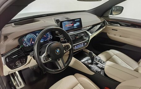 BMW 6 серия, 2018 год, 5 490 000 рублей, 12 фотография