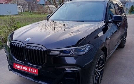 BMW X7, 2021 год, 8 600 000 рублей, 2 фотография