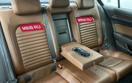 Volkswagen Passat B8 рестайлинг, 2018 год, 3 050 000 рублей, 15 фотография