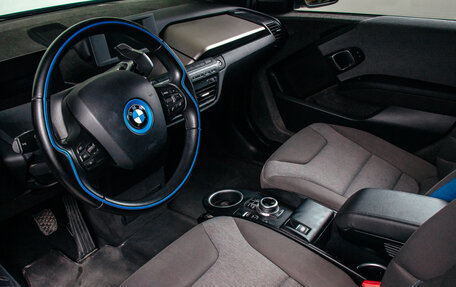 BMW i3 I01 рестайлинг, 2017 год, 2 351 400 рублей, 14 фотография