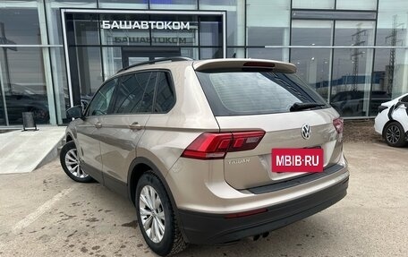 Volkswagen Tiguan II, 2019 год, 2 575 000 рублей, 5 фотография