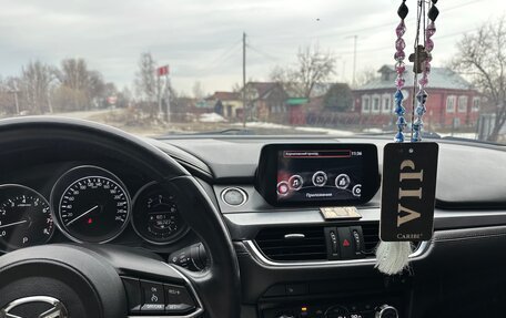 Mazda 6, 2017 год, 2 050 000 рублей, 10 фотография