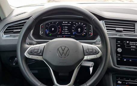 Volkswagen Tiguan II, 2021 год, 4 139 000 рублей, 15 фотография