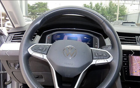Volkswagen Passat B8 рестайлинг, 2021 год, 2 650 000 рублей, 8 фотография