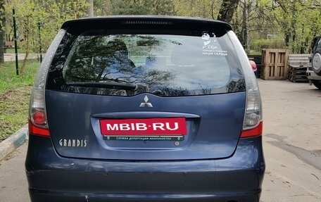 Mitsubishi Grandis, 2006 год, 720 000 рублей, 4 фотография