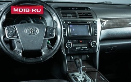 Toyota Camry, 2014 год, 1 808 700 рублей, 3 фотография