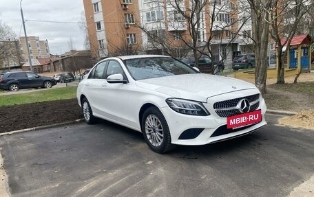 Mercedes-Benz C-Класс, 2019 год, 2 149 000 рублей, 2 фотография