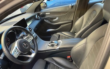 Mercedes-Benz C-Класс, 2018 год, 3 300 000 рублей, 4 фотография