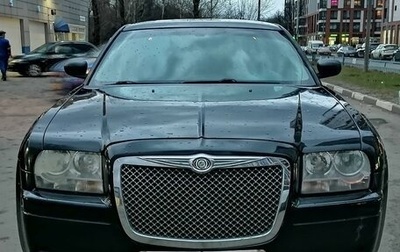 Chrysler 300C II, 2004 год, 699 999 рублей, 1 фотография
