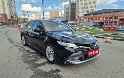 Toyota Camry, 2018 год, 3 450 000 рублей, 1 фотография