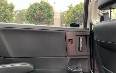 Honda Odyssey IV, 2021 год, 4 200 000 рублей, 22 фотография