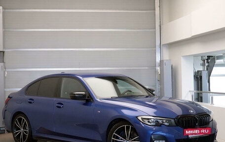 BMW 3 серия, 2020 год, 3 500 000 рублей, 3 фотография