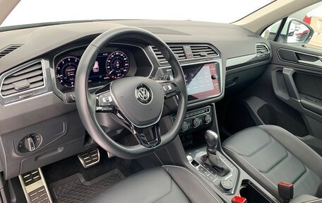 Volkswagen Tiguan II, 2017 год, 3 692 800 рублей, 5 фотография