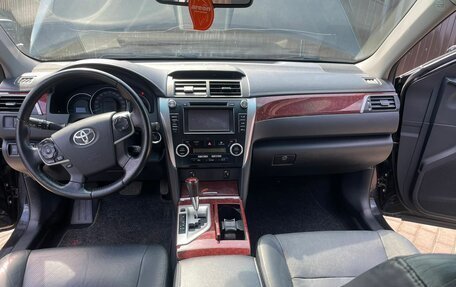 Toyota Camry, 2014 год, 2 100 000 рублей, 30 фотография