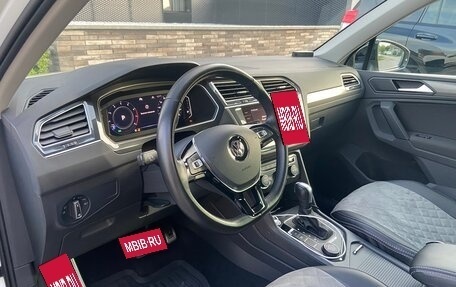 Volkswagen Tiguan II, 2020 год, 3 199 990 рублей, 10 фотография