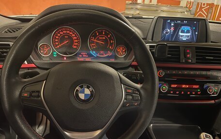 BMW 3 серия, 2016 год, 2 700 000 рублей, 13 фотография