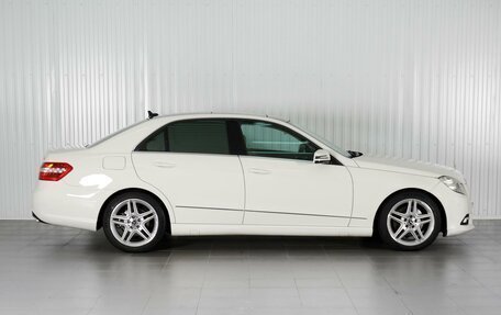 Mercedes-Benz E-Класс, 2010 год, 1 700 000 рублей, 5 фотография