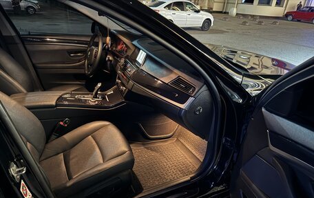 BMW 5 серия, 2015 год, 2 350 000 рублей, 8 фотография