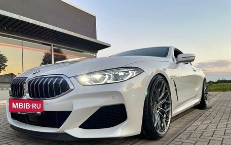 BMW 8 серия, 2021 год, 7 300 000 рублей, 4 фотография