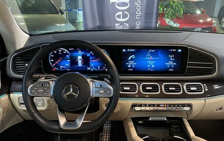 Mercedes-Benz GLS, 2022 год, 10 920 000 рублей, 8 фотография