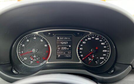 Audi A1, 2012 год, 1 350 000 рублей, 16 фотография